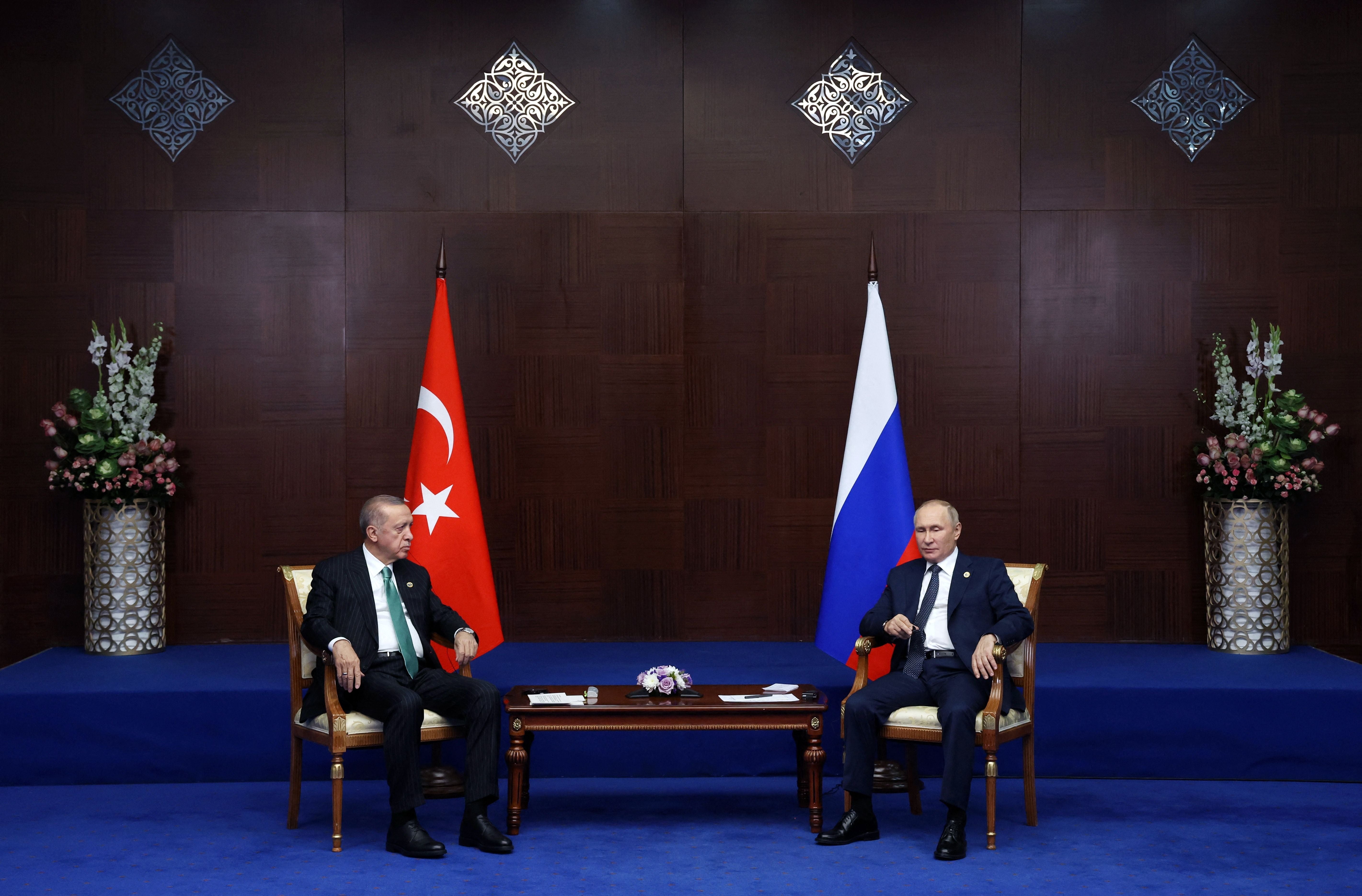 Ministers Of Rivals Turkey And Syria Meet In Moscow After More Than A ...