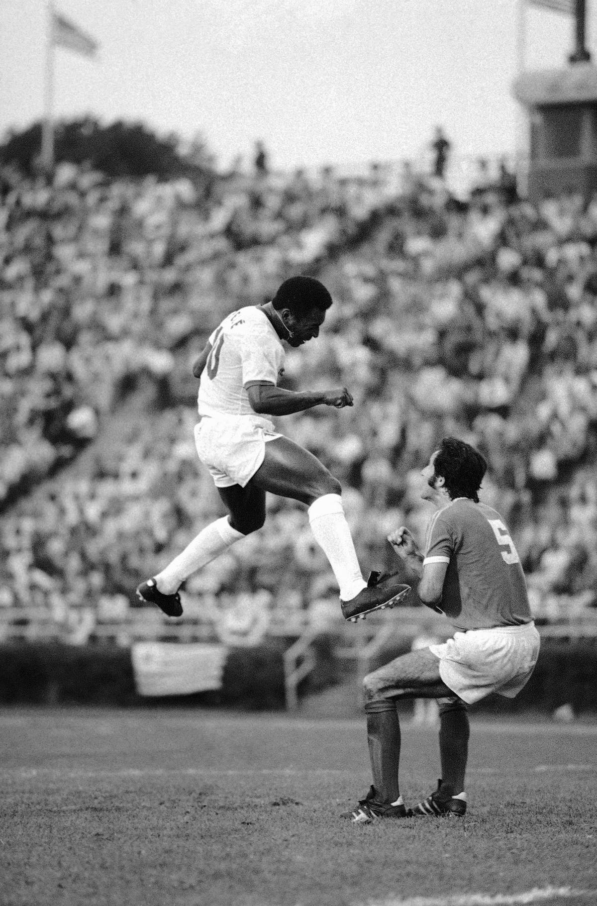 'Greatest of all time': Pelé as described by his peers