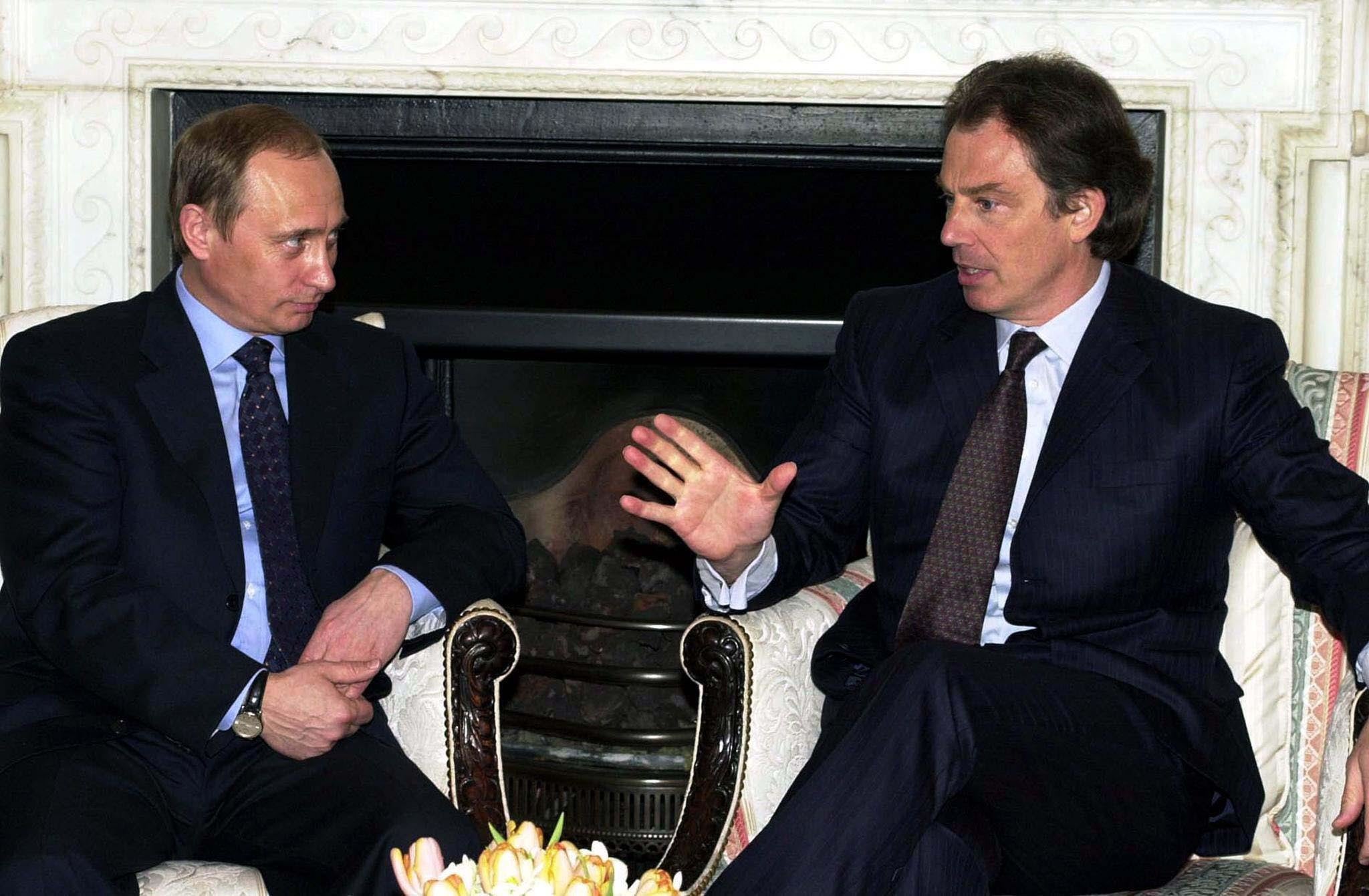 Tony Blair meeting Vladimir Putin in Downing Street in 2000