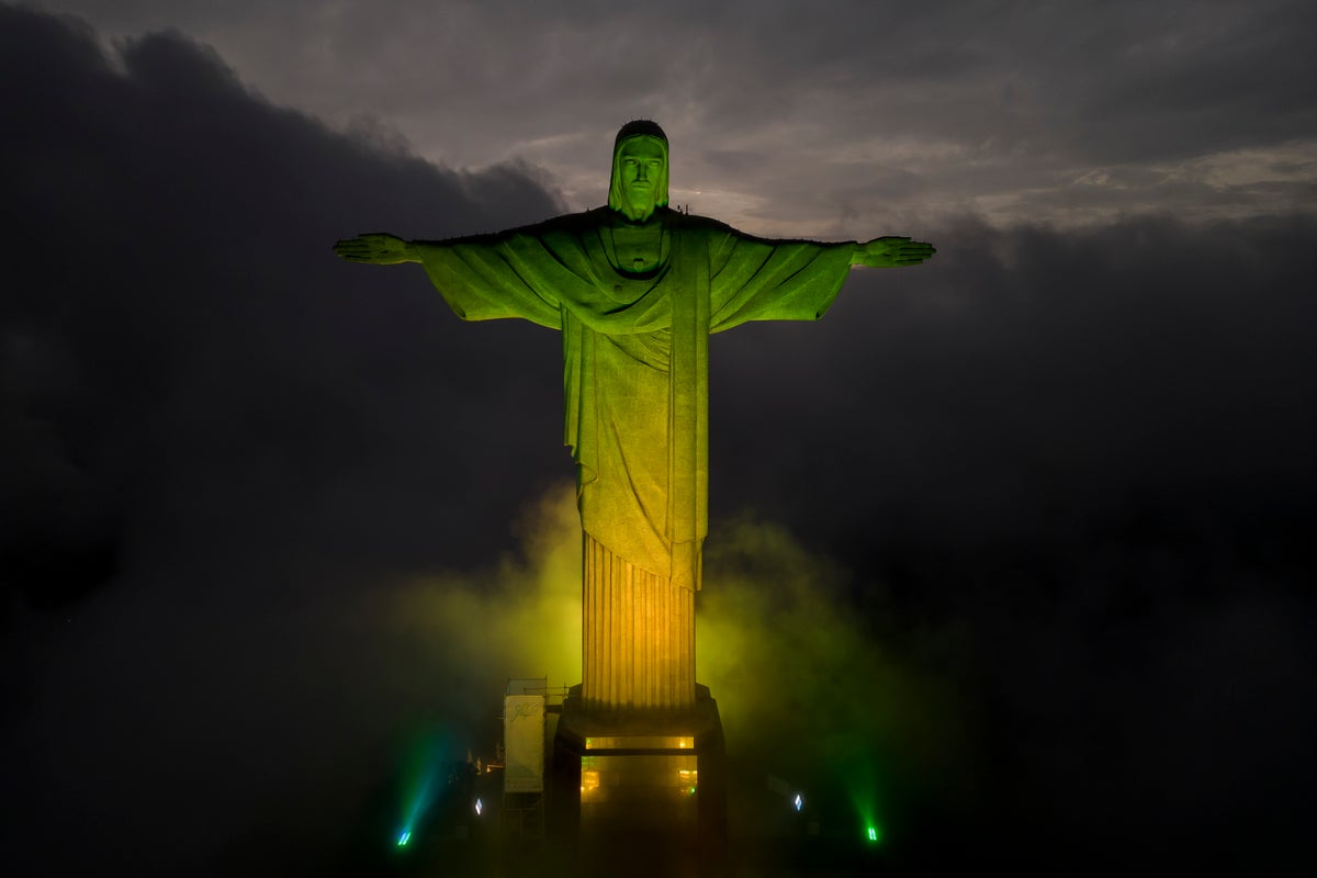 Watch live: Climate Clock countdown projected on Rio’s Christ the Redeemer