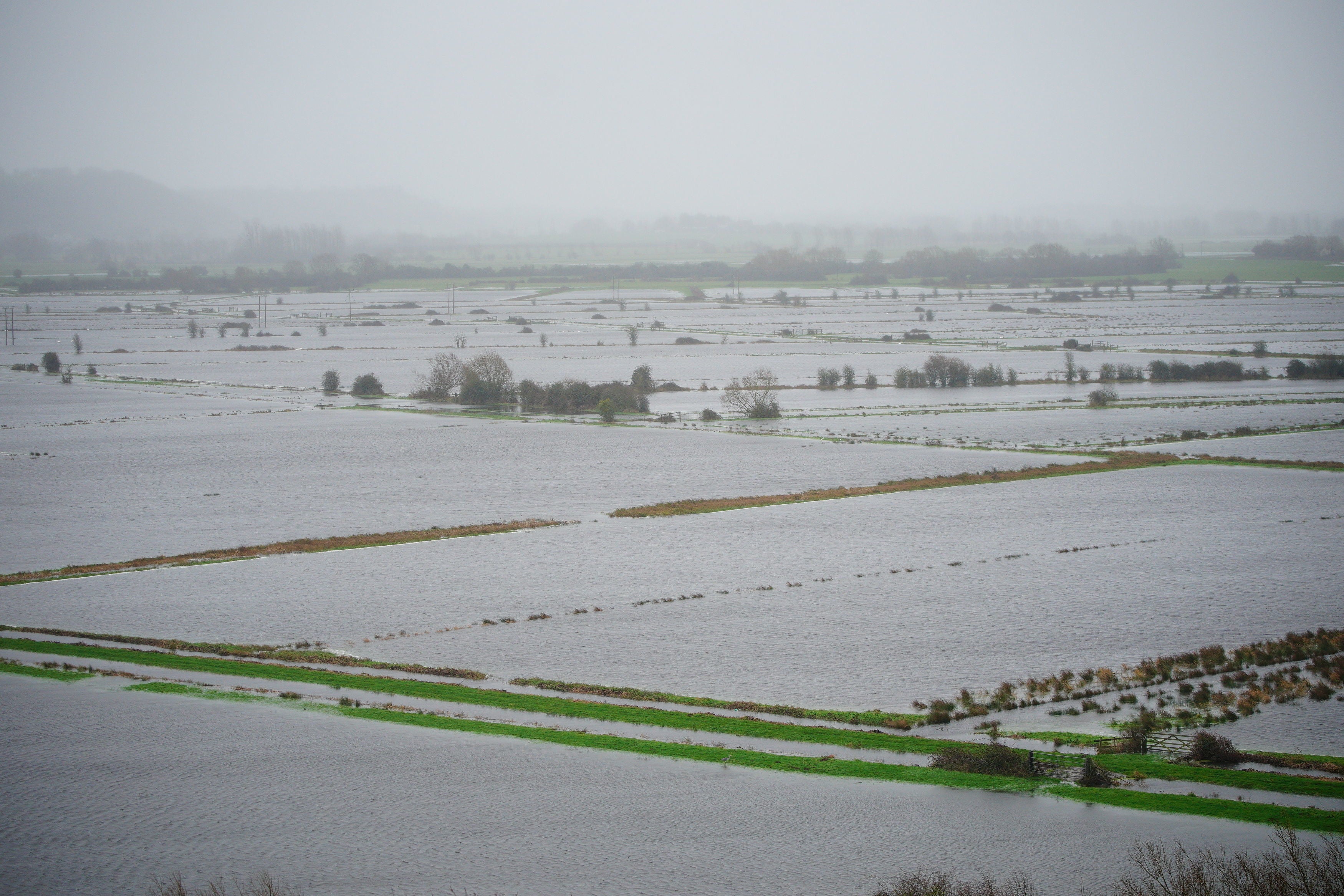 The Met Office and the Scottish Environment Protection Agency (Sepa) have issued flooding warnings across central and southern Scotland