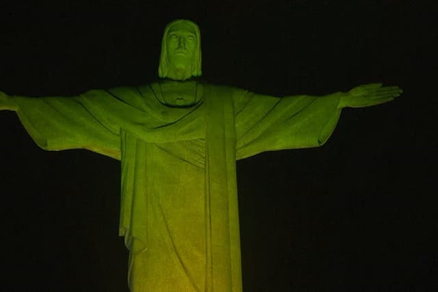 <p>Pele death: Christ the Redeemer illuminated with Brazil's colours to honour football legend</p>