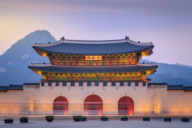 <p>Gyeongbokgung Palace is a cultural highlight</p>