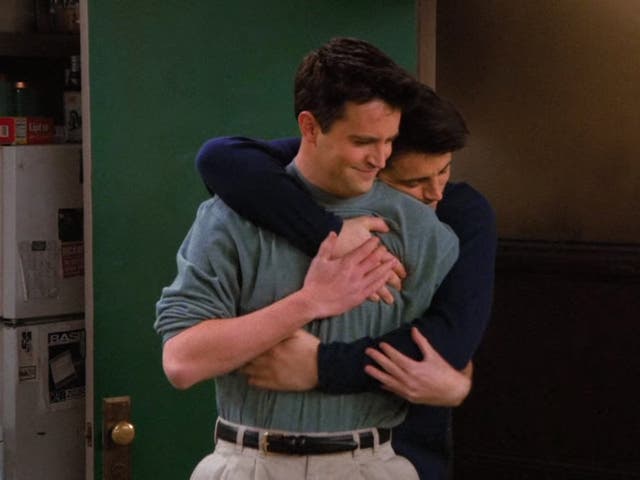 <p>BFFs: Chandler and Joey in ‘Friends’ </p>