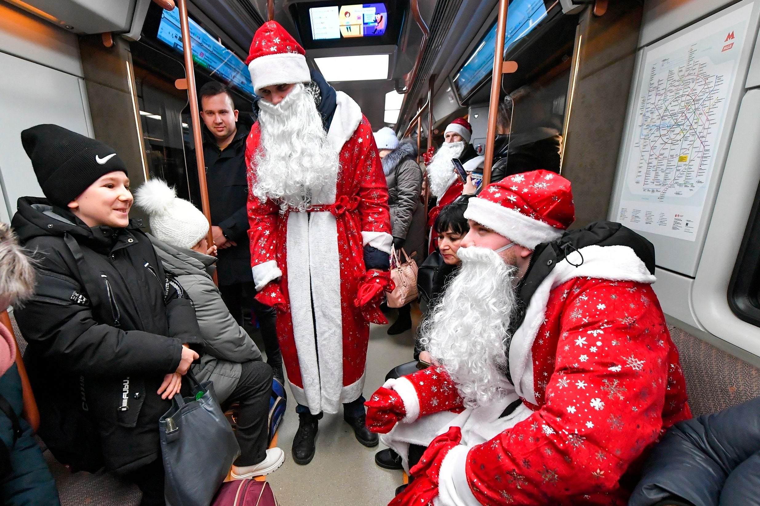 Russia New Year Preparation