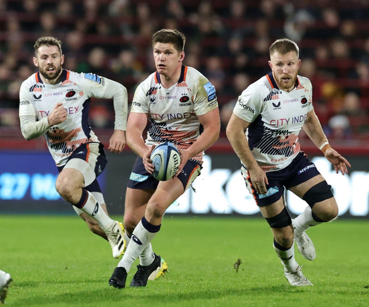 Owen Farrell shines as leaders Saracens thrash Exeter