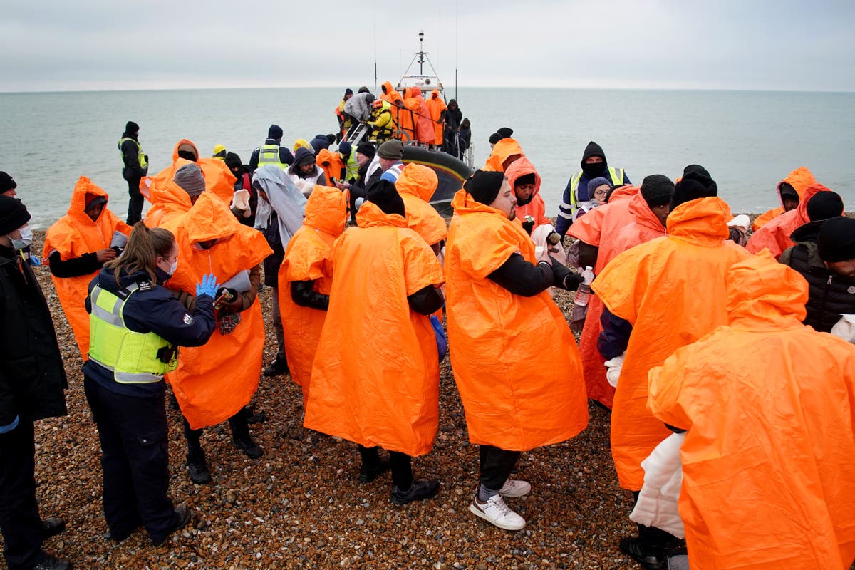Small boat crossings of the English Channel: Key numbers