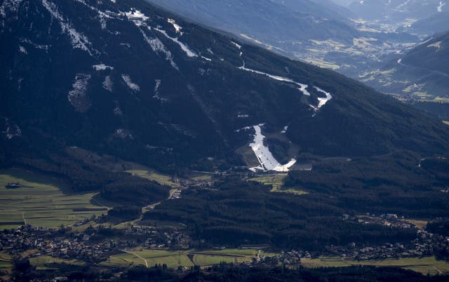 <p>The Alps are facing a snow shortage </p>