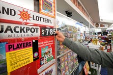 $940M Mega Millions prize just latest of massive jackpots