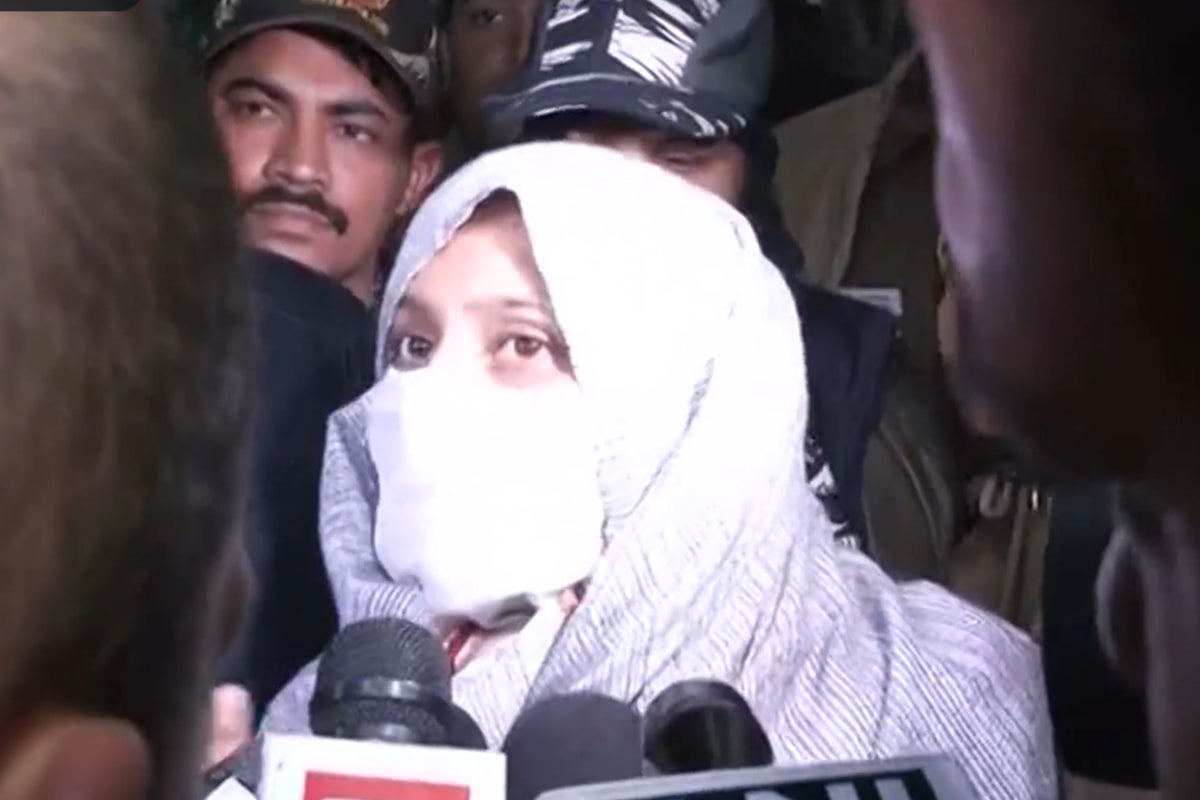 Friend of Delhi woman dragged to death by car says men ‘deliberately ...