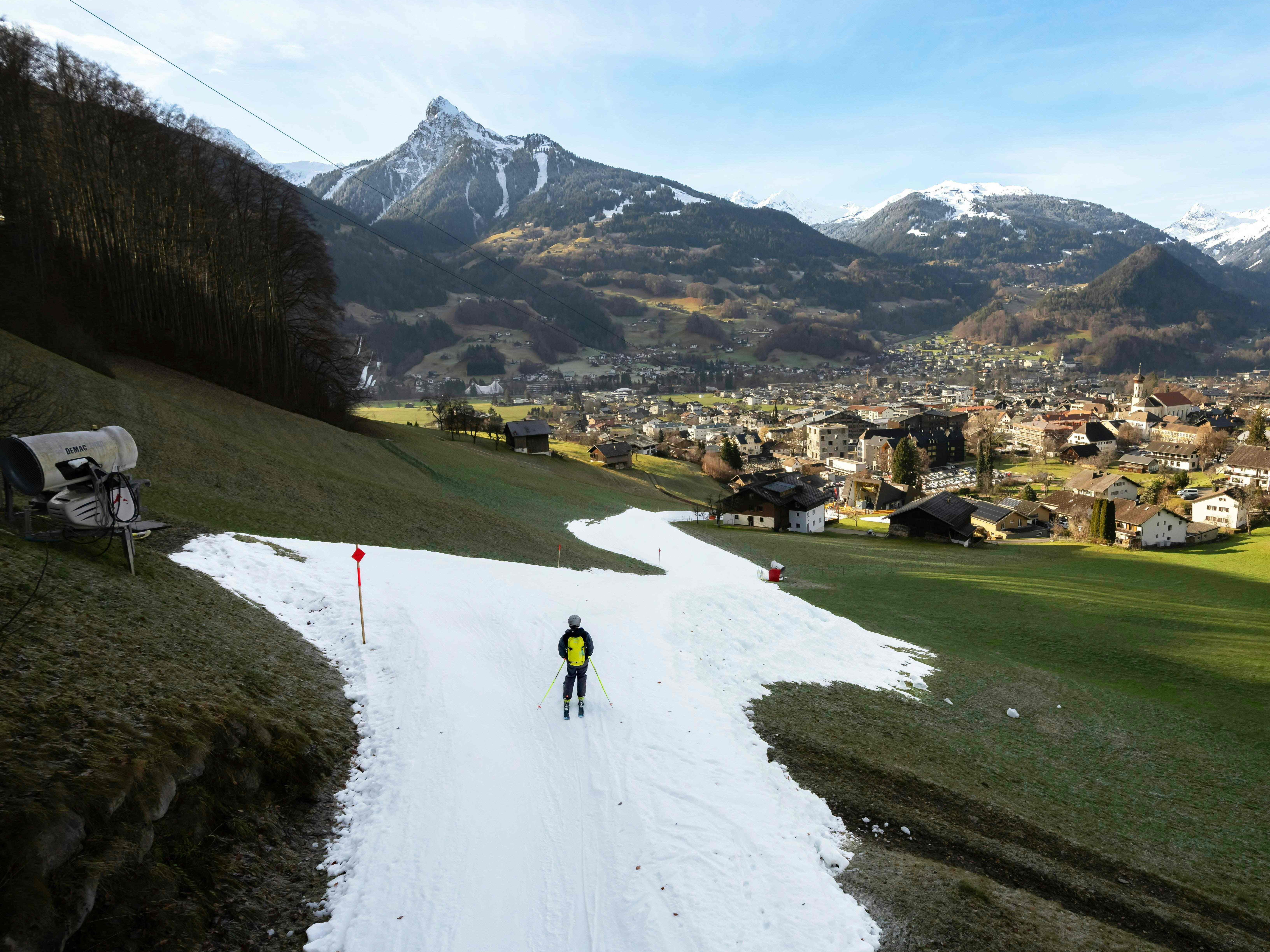 Half of France s ski slopes closed after unseasonably warm winter