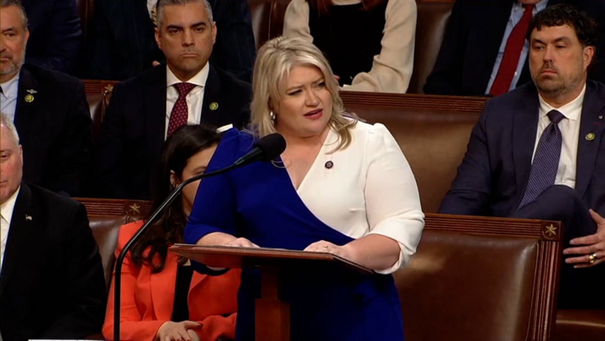 Representative Kat Cammack accuses Democrats of bringing alcohol to House floor