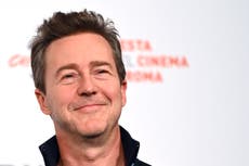 Edward Norton discovers Pocahontas is his 12th great-grandmother