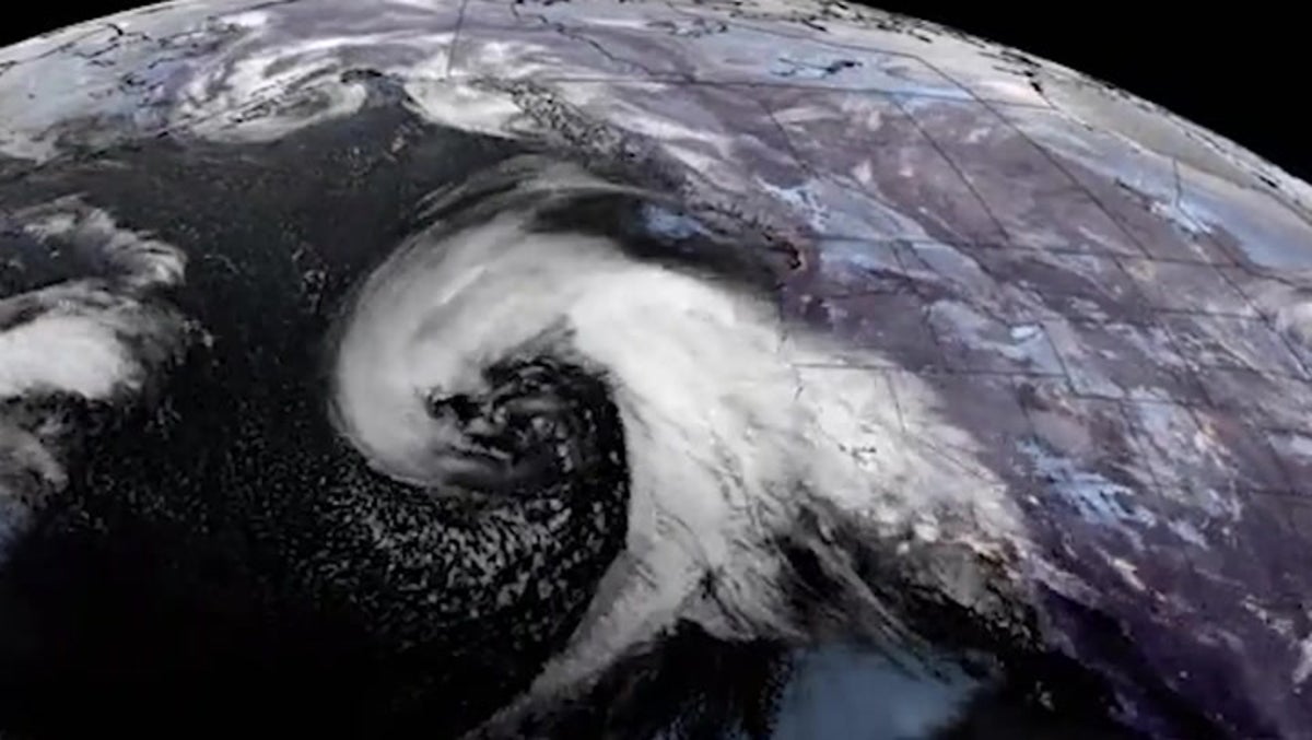 Stunning satellite images capture ‘powerful storm system’ approaching US west coast