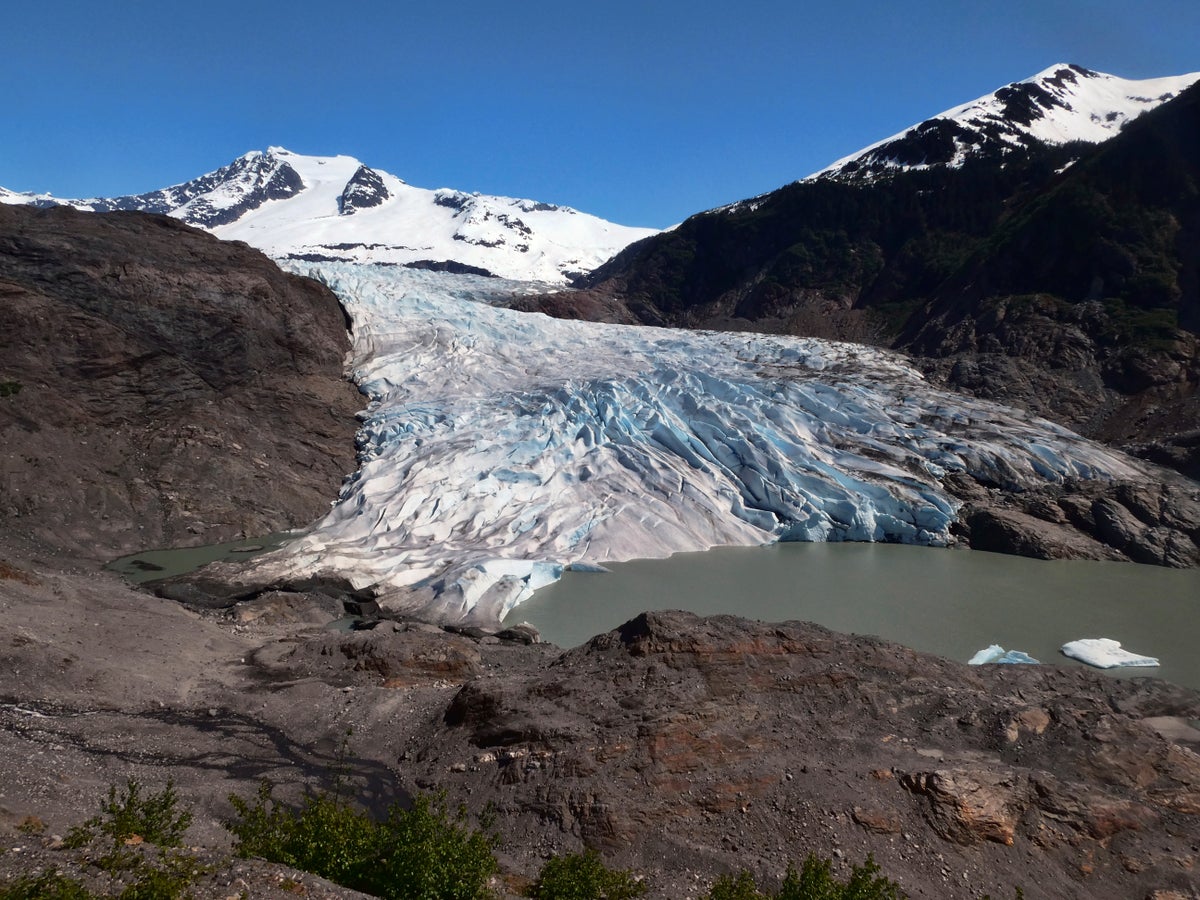 Study: Two-thirds of glaciers on track to disappear by 2100