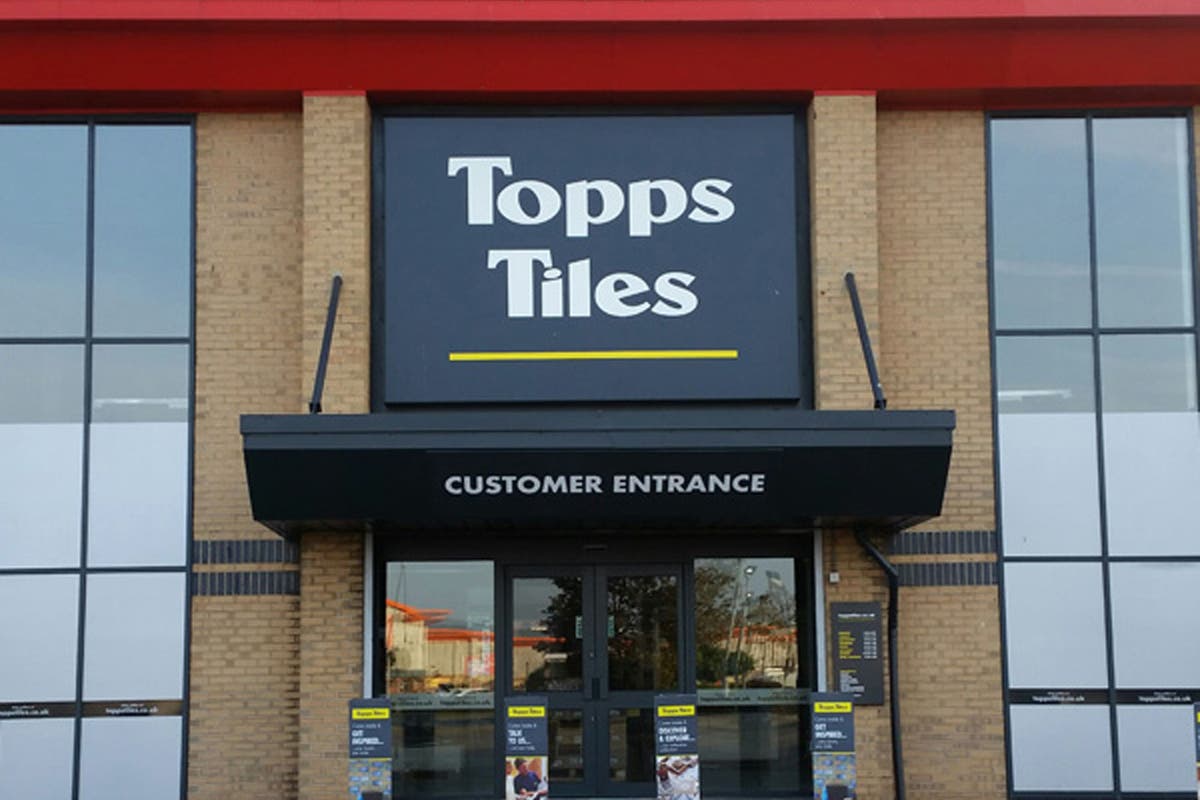 Topps Tiles urges investors not to oust chairman as boardroom row continues