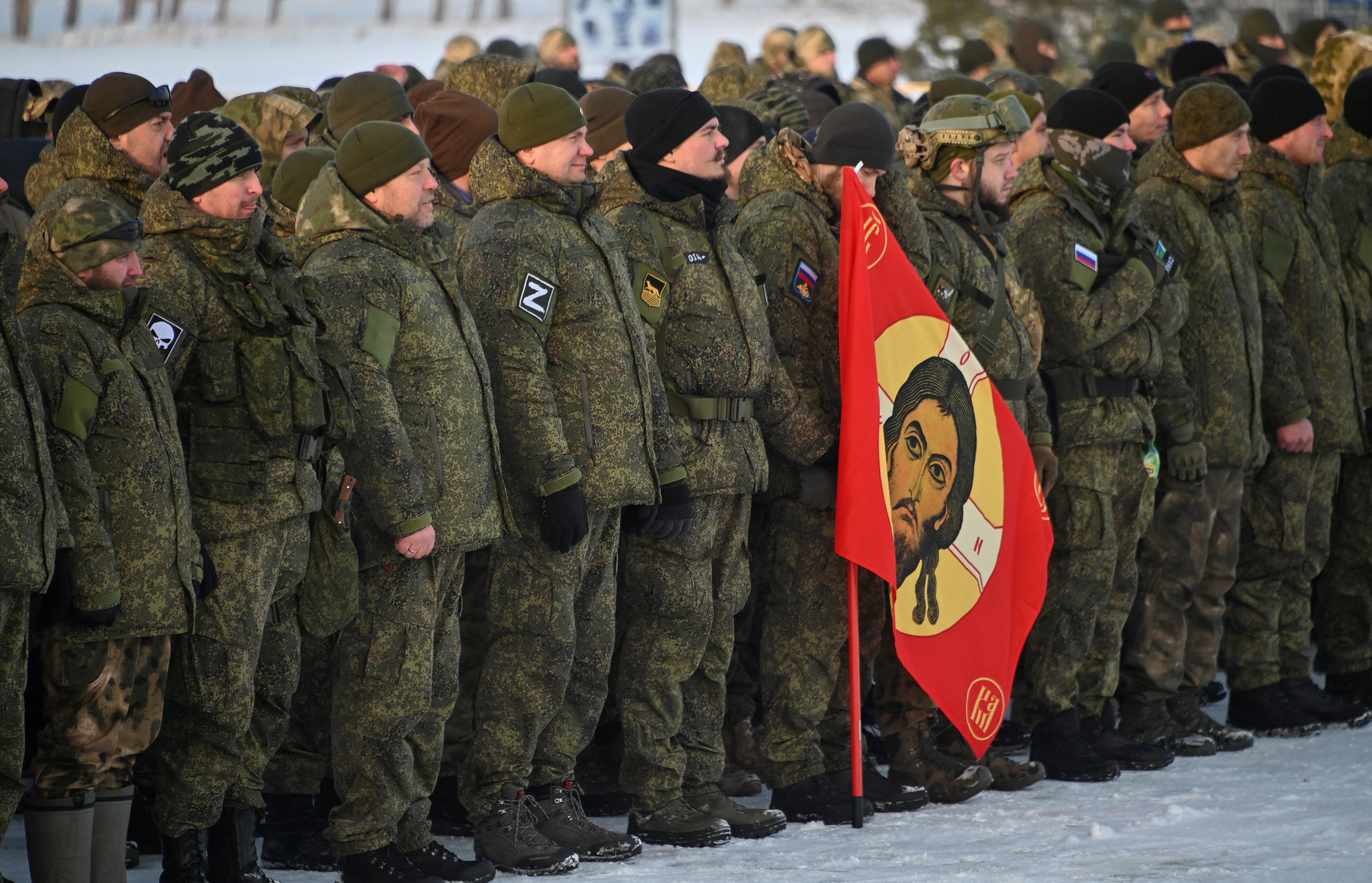<p>Reservists gather in Omsk, Russia, for a ceremony </p>