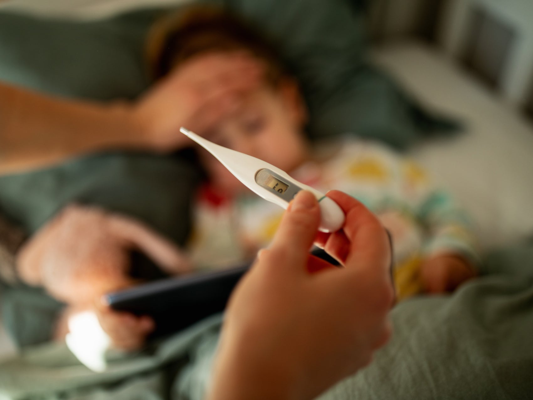 The children have symptoms including abdominal pain and loss of appetite