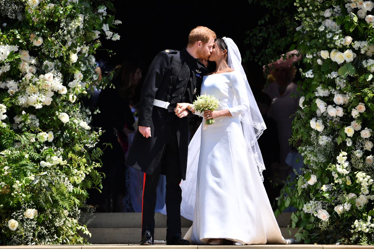 Prince Harry slams tabloid for claim that Meghan Markle had &lsquo;poisonous&rsquo; flower crowns at their royal wedding