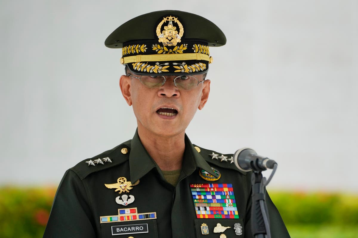 Philippine military chief replaced by retiring general