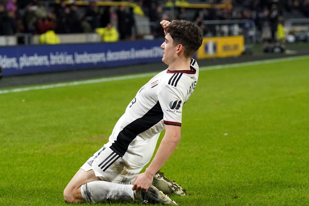 Layvin Kurzawa and Daniel James secure Fulham&rsquo;s FA Cup progress at Hull