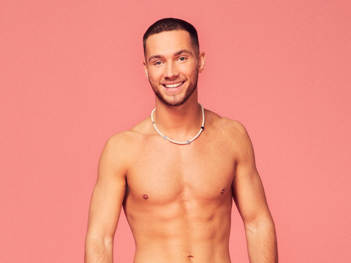 Who is Ron Hall? Meet Love Island’s first ever partially sighted contestant