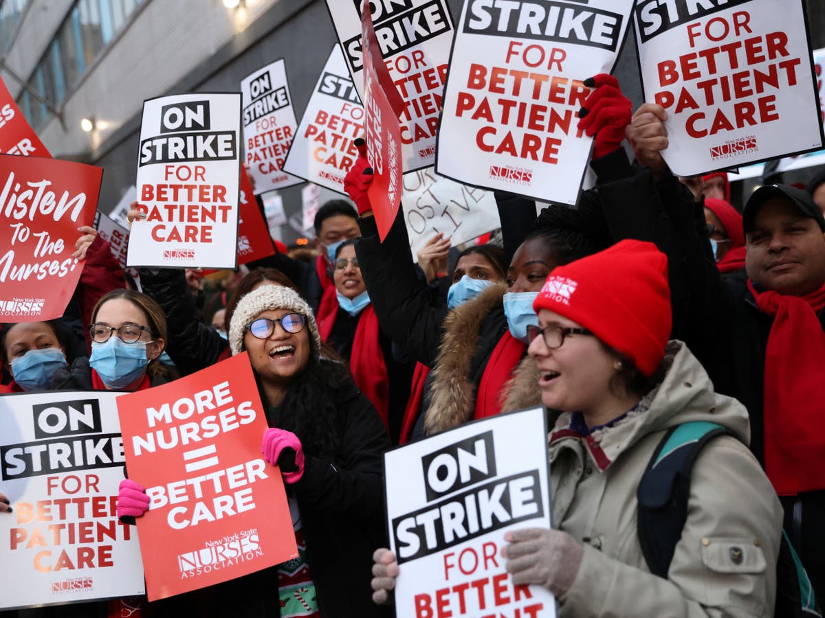 More than 7,000 NYC hospital nurses go on strike as bargaining talks collapse