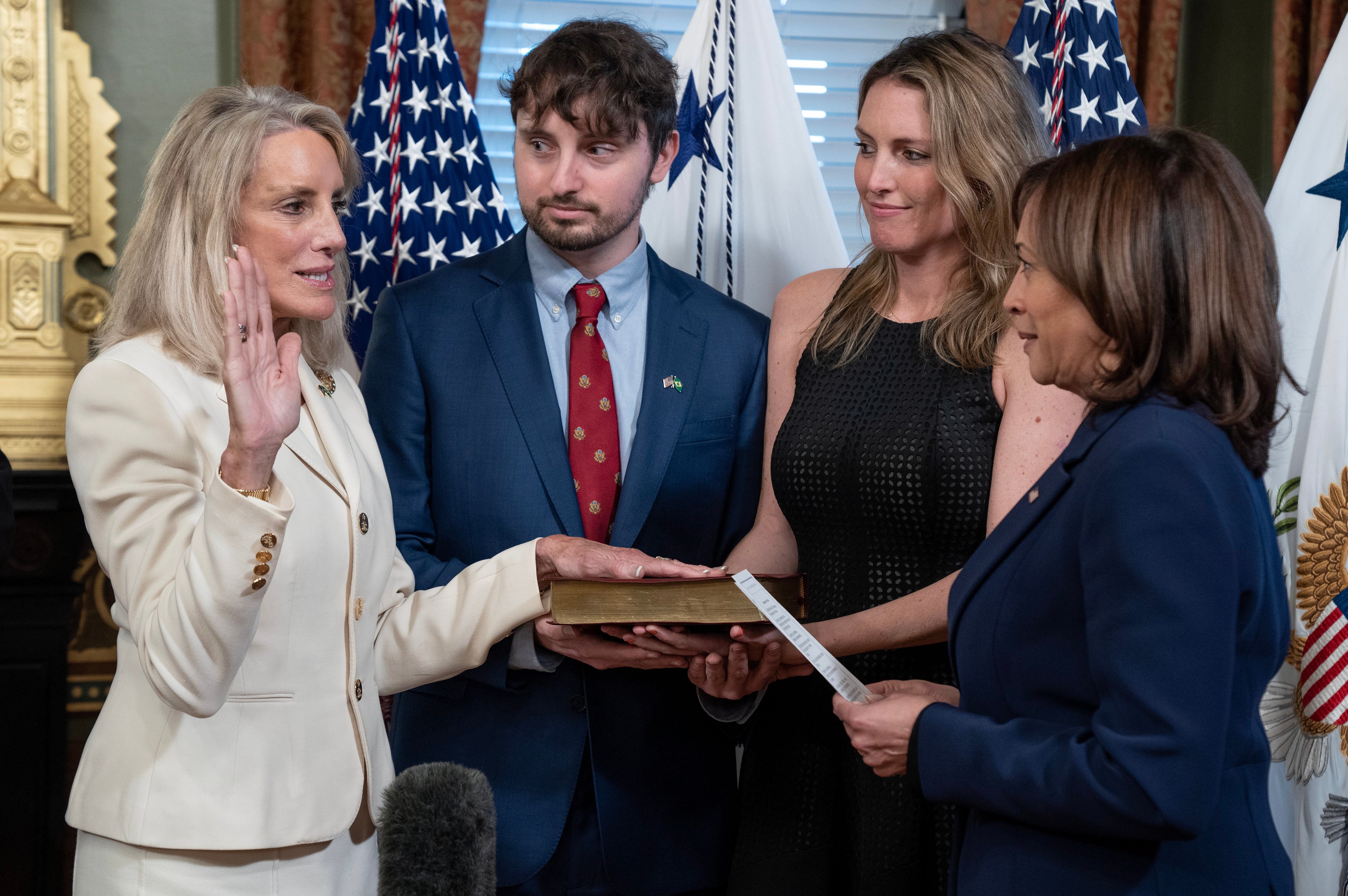 Vice President Kamala Harris ceremonially swears in Elizabeth Bagley as Ambassador to Brazil on 9 January 2023