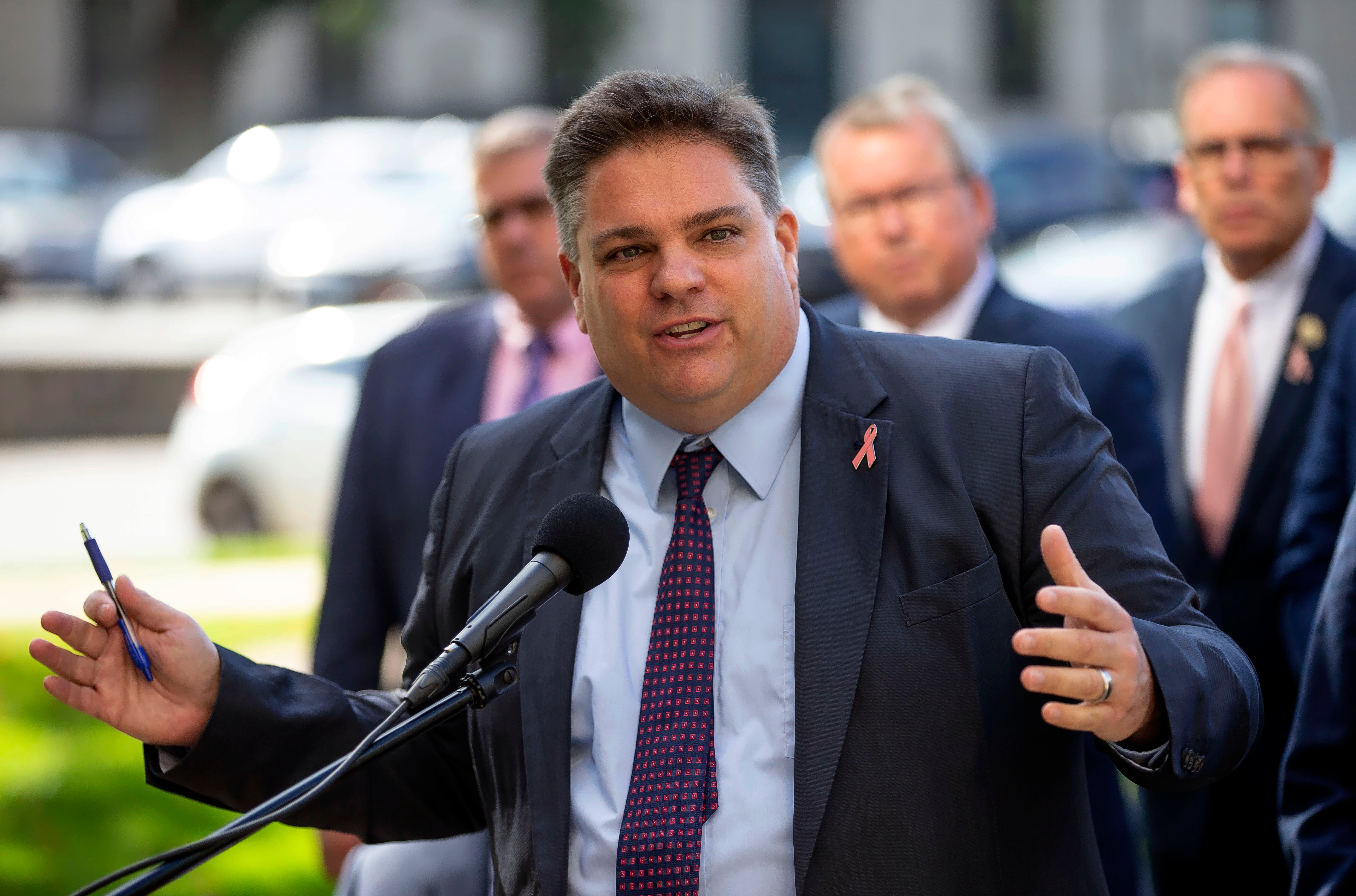 Illinois Legislature Semiautomatic Weapons Ban