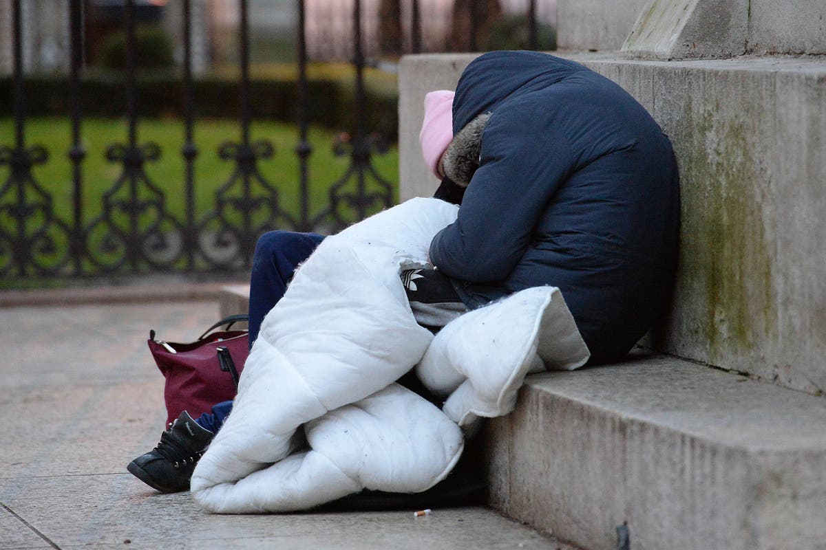 At least 271,000 people homeless on any given night in 2022 – Shelter