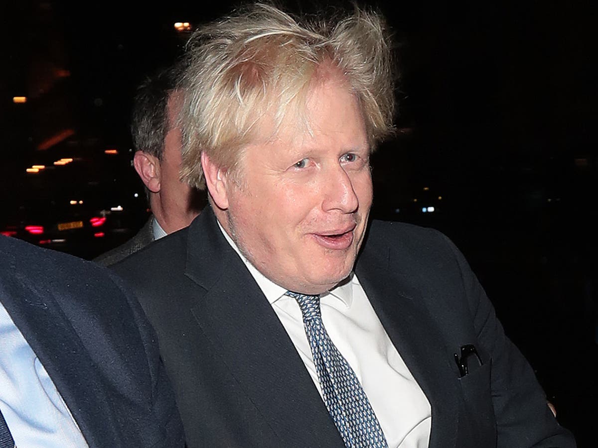 Call for inquiry into Boris Johnson’s Chequers dinner with billionaire relative Call for inquiry into Boris Johnson’s Chequers dinner with billionaire relative