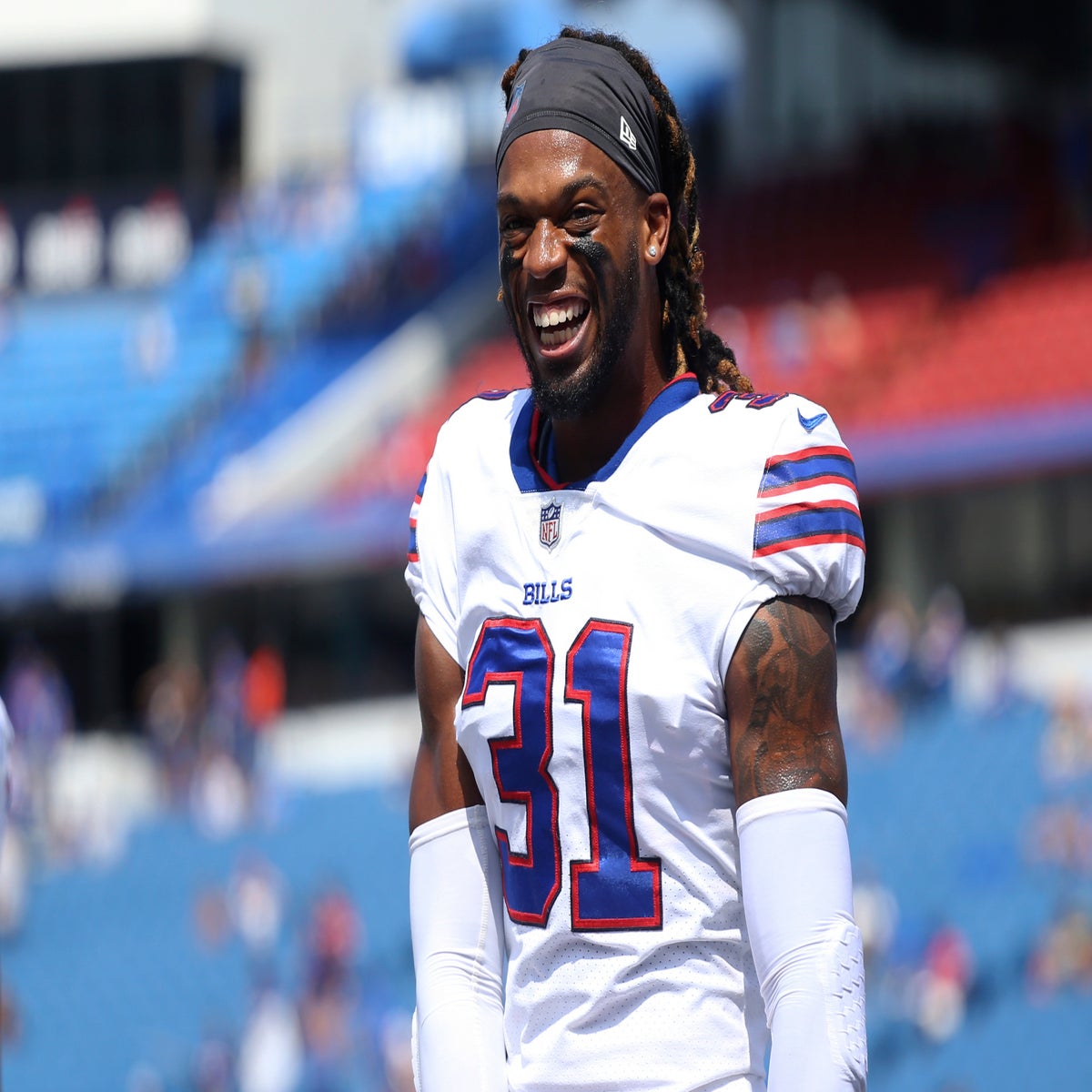 Bills safety Damar Hamlin returns