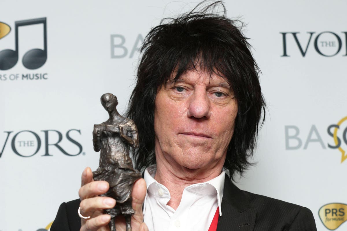Rock&rsquo;s biggest names pay tribute to &lsquo;guitar master&rsquo; Jeff Beck