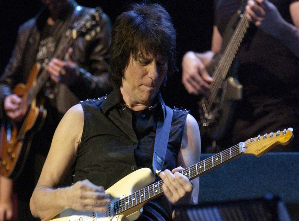 <p>Jeff Beck wrenched new noises from every inch and corner of his Stratocaster </p>
