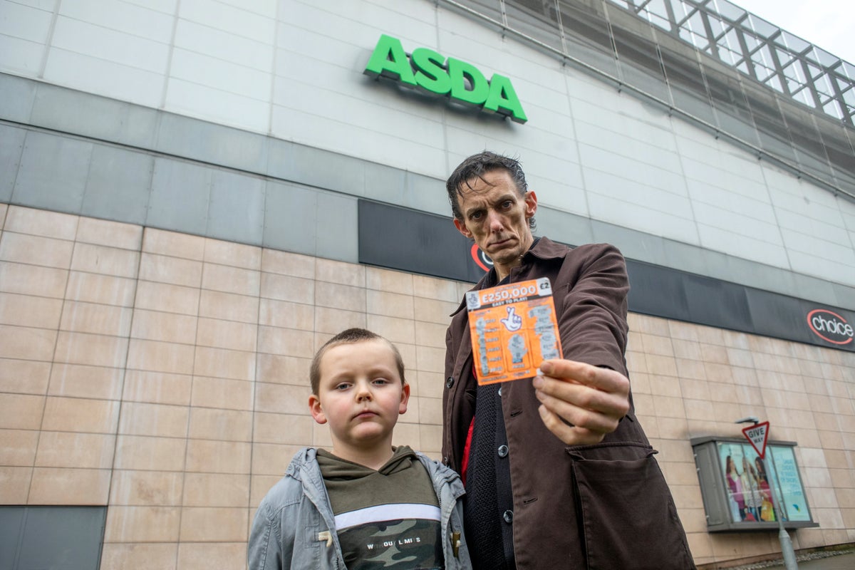 Supermarket where child bought scratch card banned from selling lottery tickets