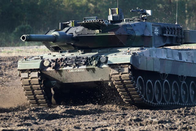 <p>A Leopard 2 tank </p>