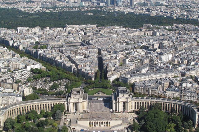 <p>Long view: Panorama from the top of the Eiffel Tower, which is customer-friendly in terms of name changes</p>