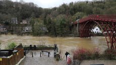 Ironbridge: Barriers put up as River Severn floods gardens