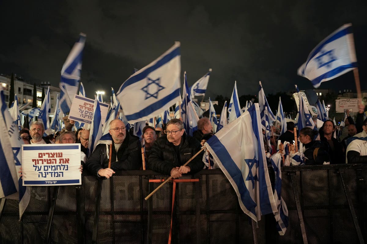 Митинги в израиле. Протесты против правительства Нетаньяху. Забастовка в Израиле. Правительство Израиля. Антиправительственные выступления в Израиле.