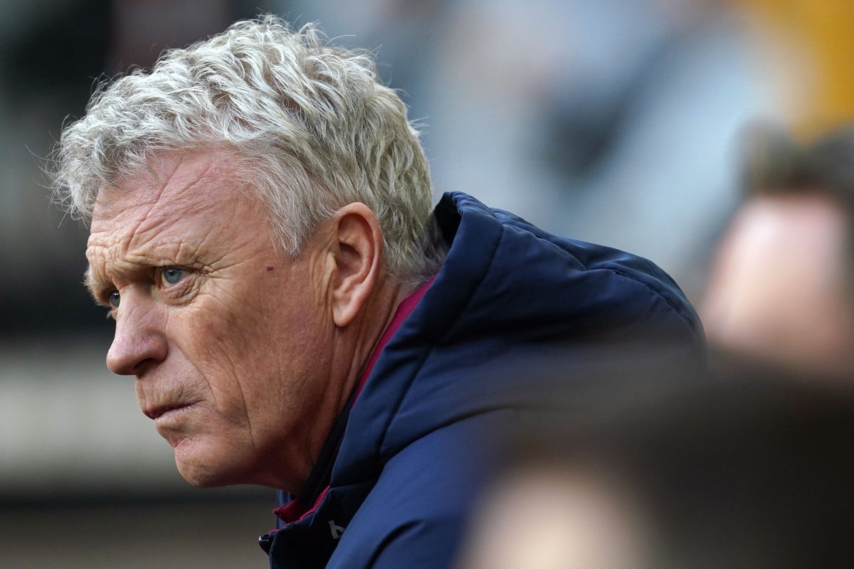 David Moyes urges West Ham fans to ‘give back’ as Premier League struggles continue