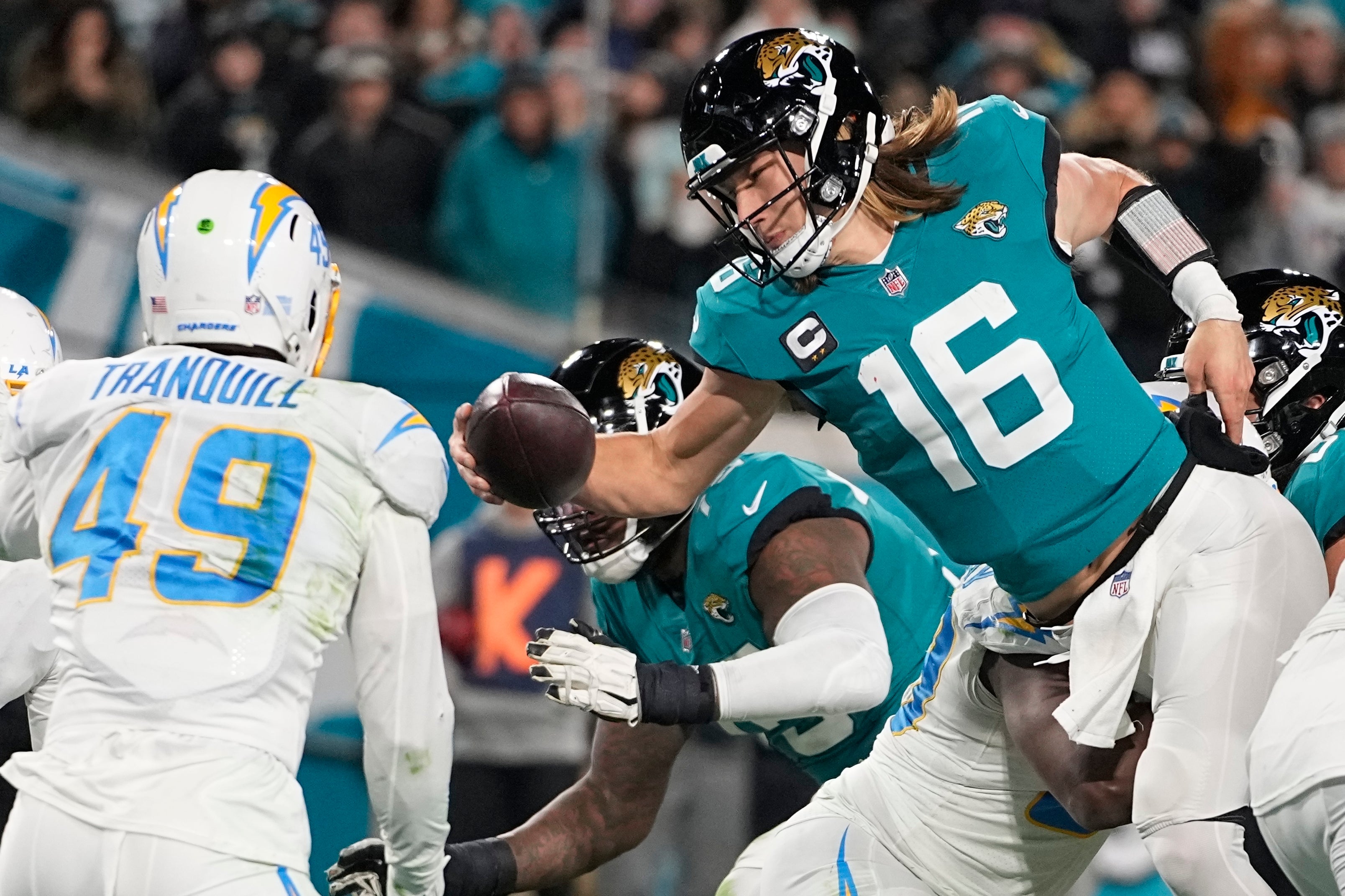 Lawrence Rallies Jaguars From 27 Down To Beat Chargers 31-30 | The ...