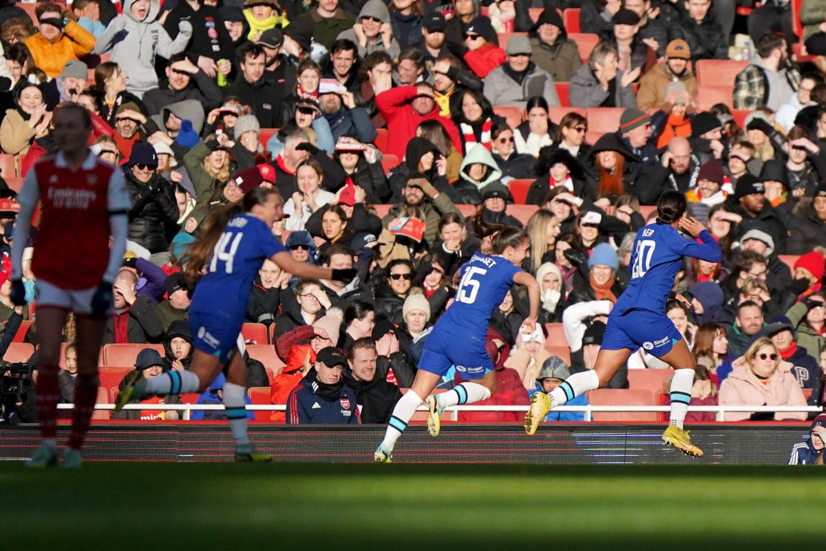 Sam Kerr snatches late point for Chelsea against Arsenal at the Emirates