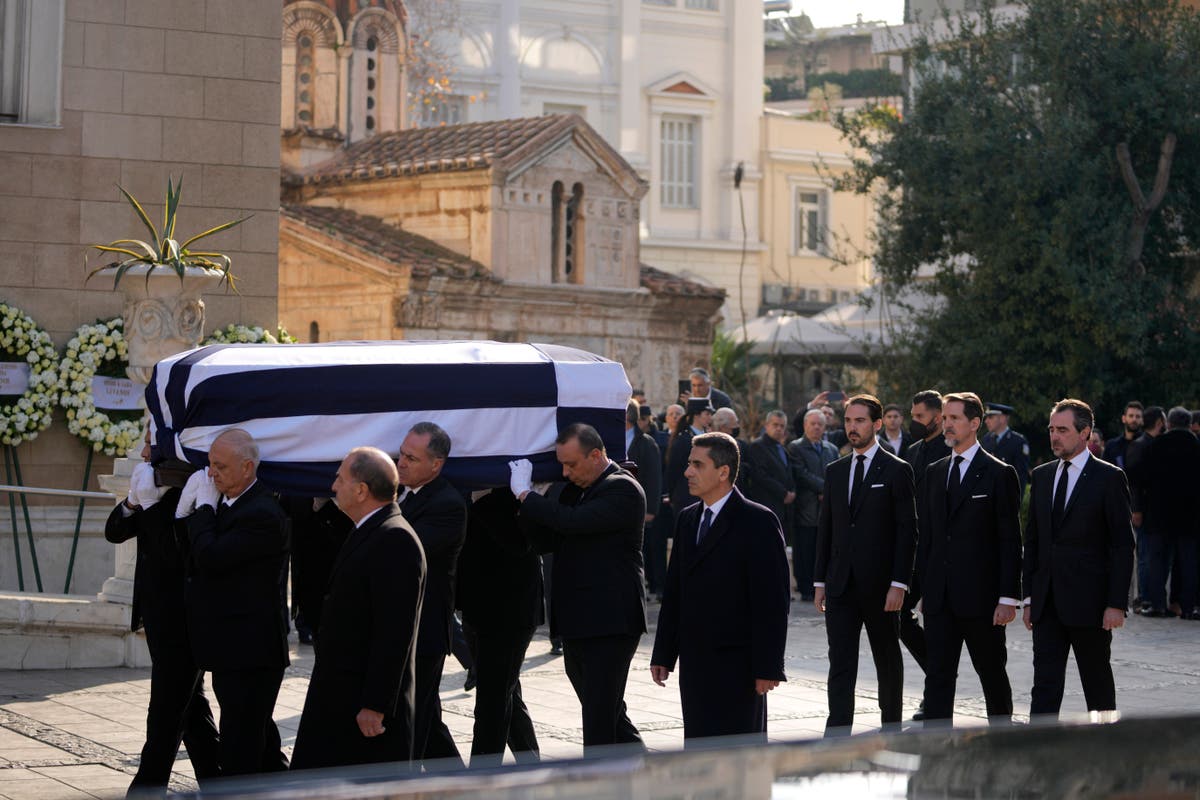 Thousands turn out to bid farewell to Greece’s former king | The ...