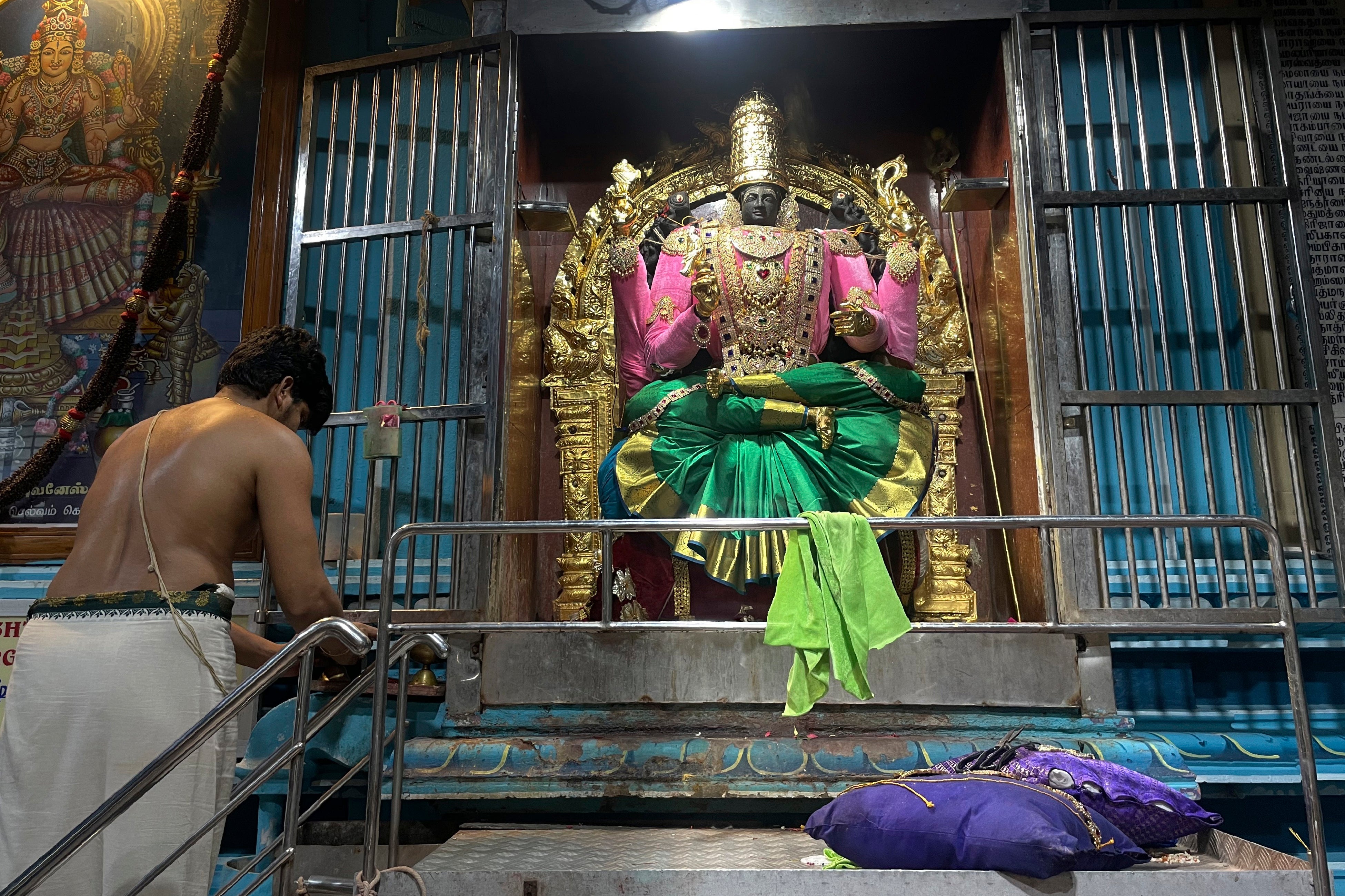 India Deity Decorator