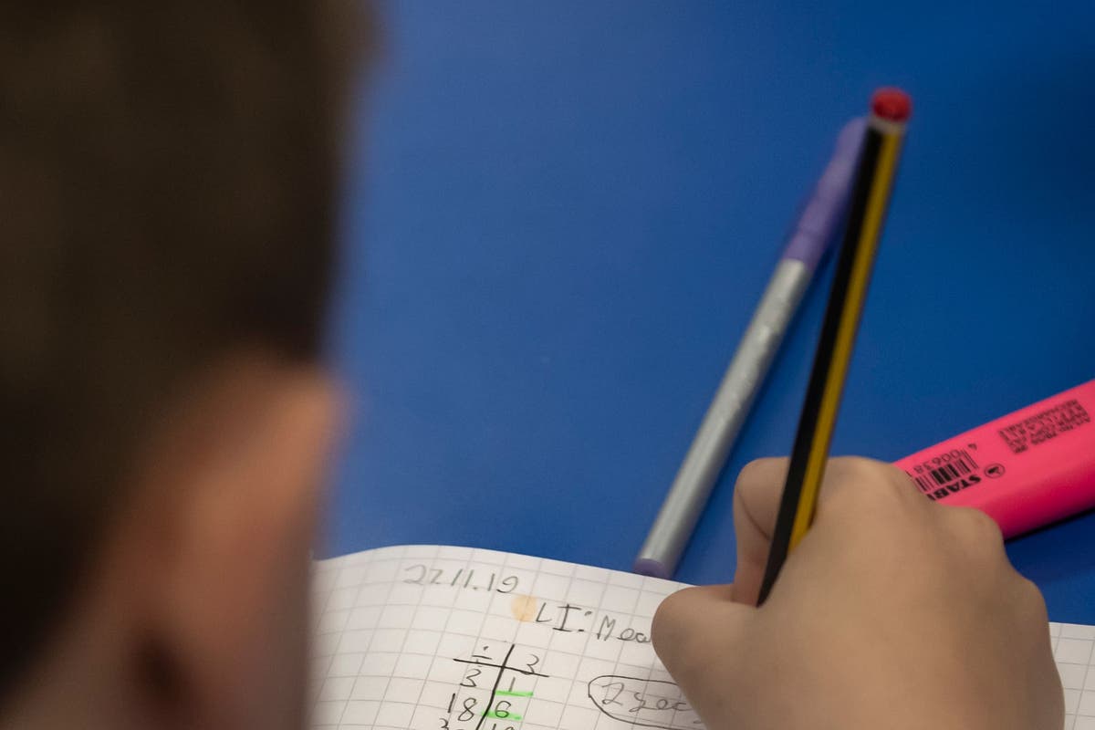 Teachers support strike action as MPs back controversial legislation