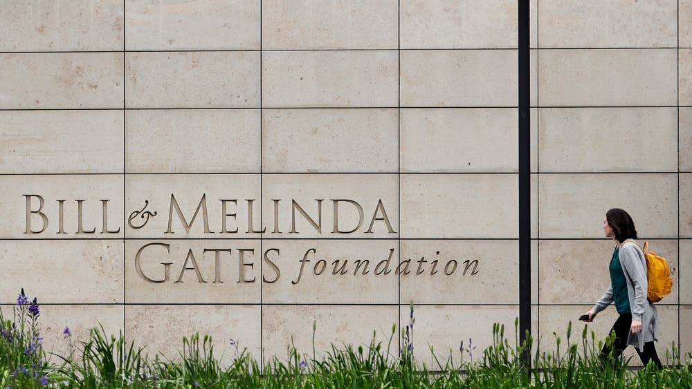 Gates Foundation takes up question of its own power | The Independent