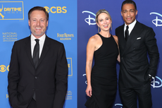 Chris Harrison praises Amy Robach and TJ Holmes for reportedly hiring lawyers amid GMA3 scandal