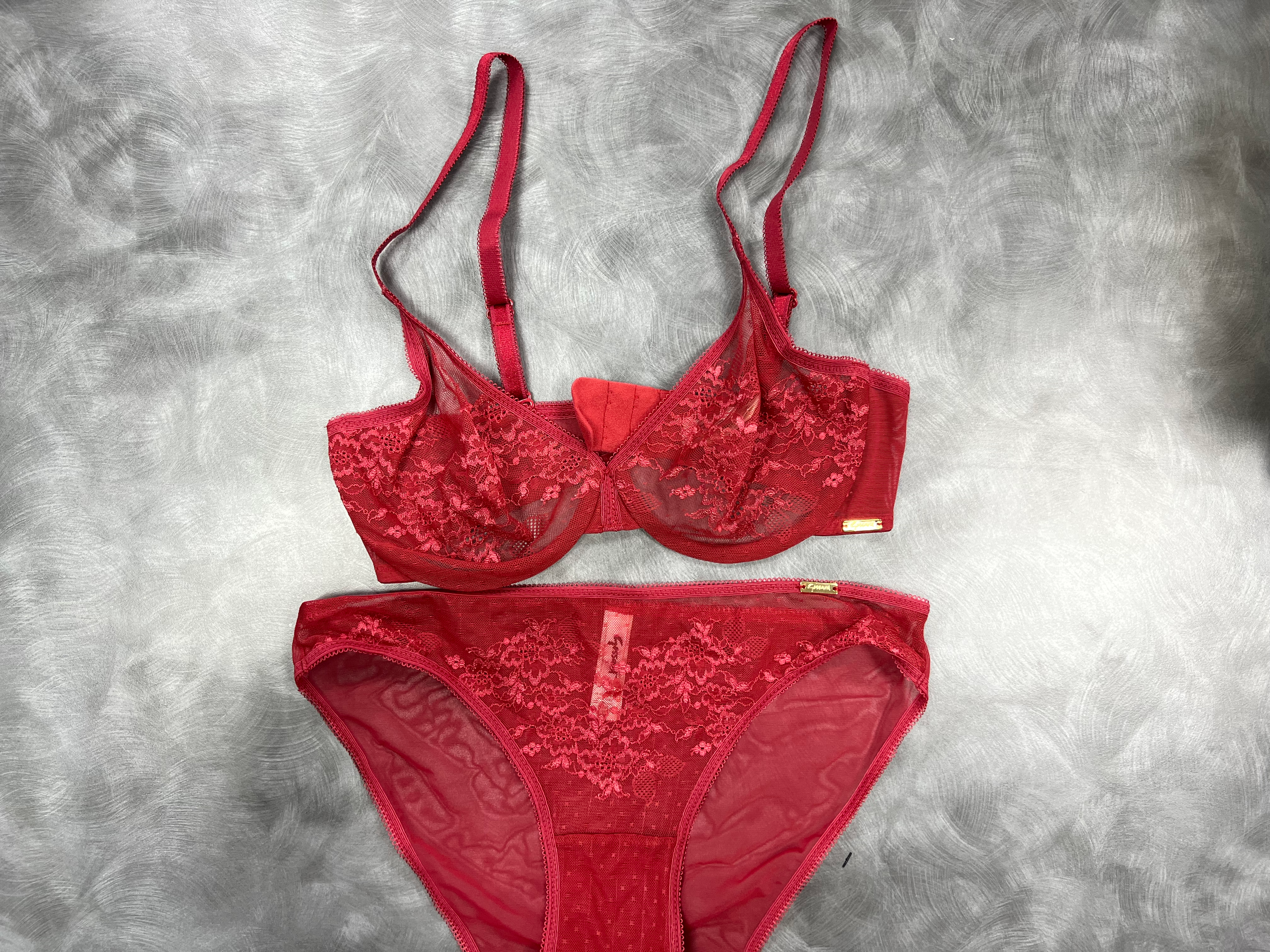 Gossard glossies lace moulded bra best red lingerie sets
