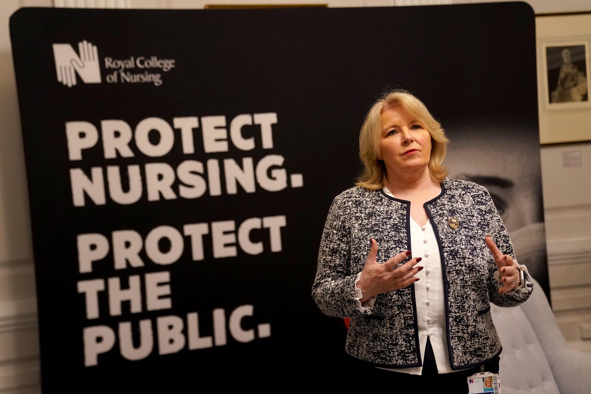Thousands of nurses go on strike across England
