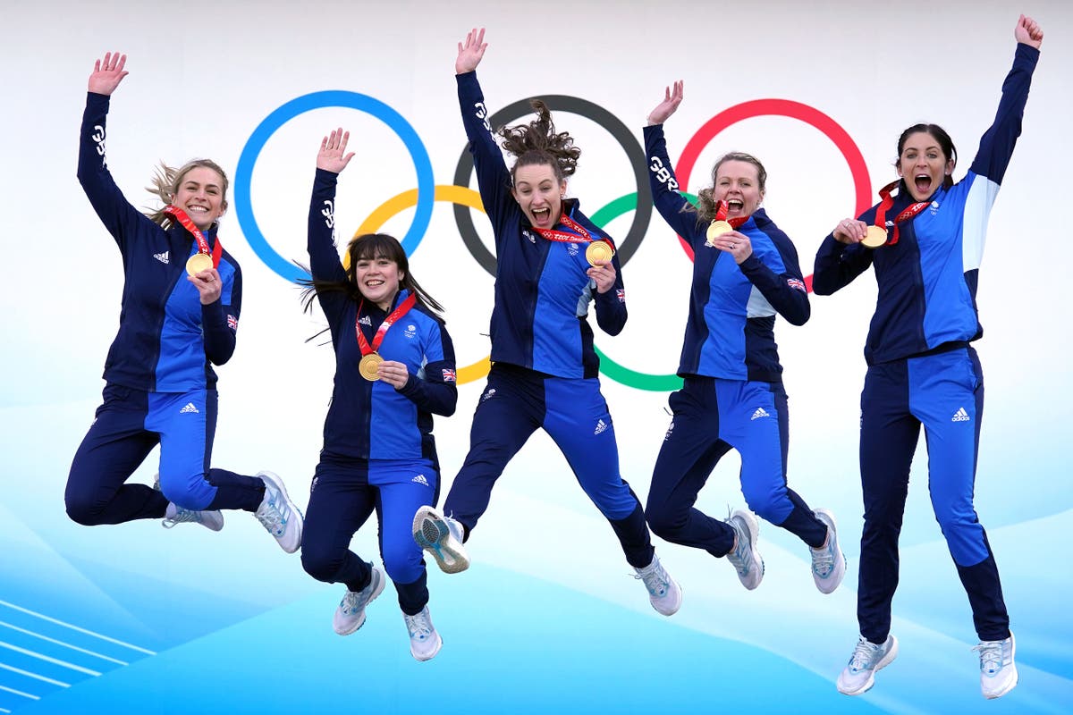 Olympic gold curlers to pick up honours at Edinburgh ceremony